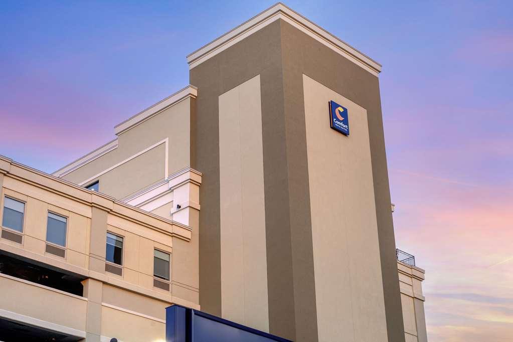 Comfort Inn & Suites Newark Liberty International Airport Luaran gambar