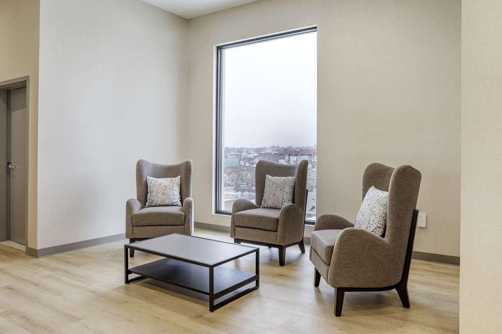 Comfort Inn & Suites Newark Liberty International Airport Restoran gambar