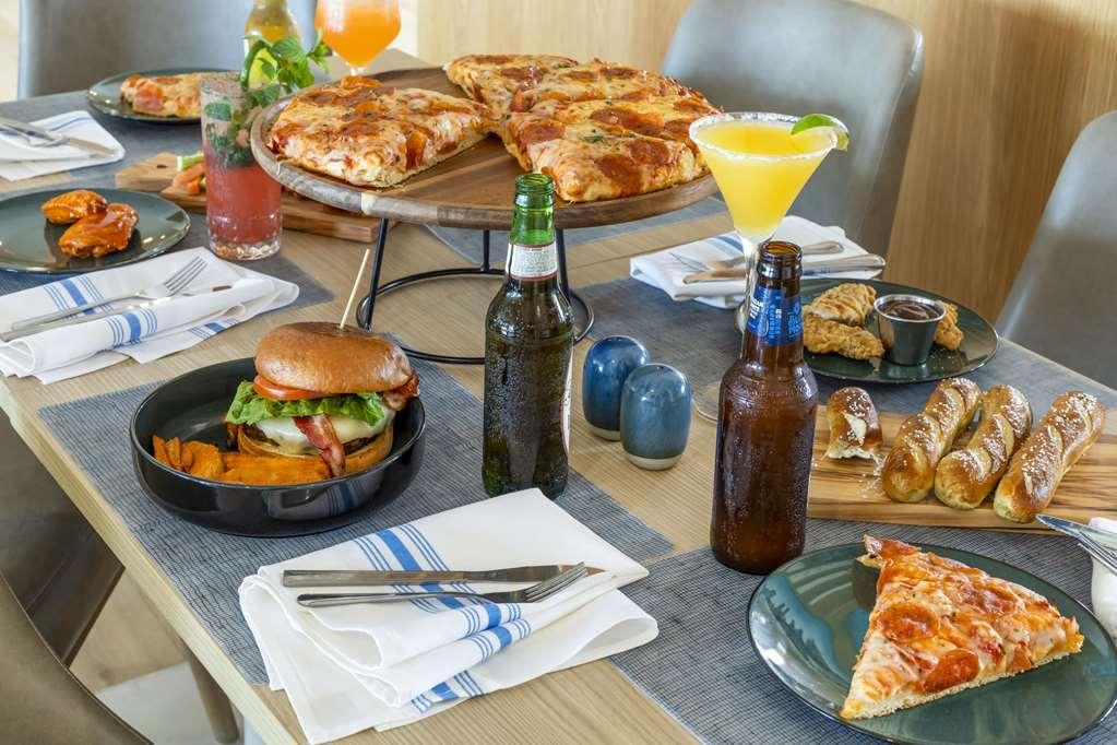 Comfort Inn & Suites Newark Liberty International Airport Restoran gambar